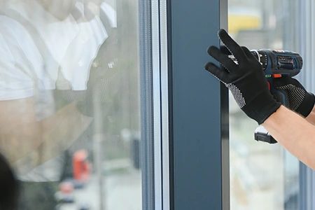 Same Day Glass Repair Car in Brent, FL